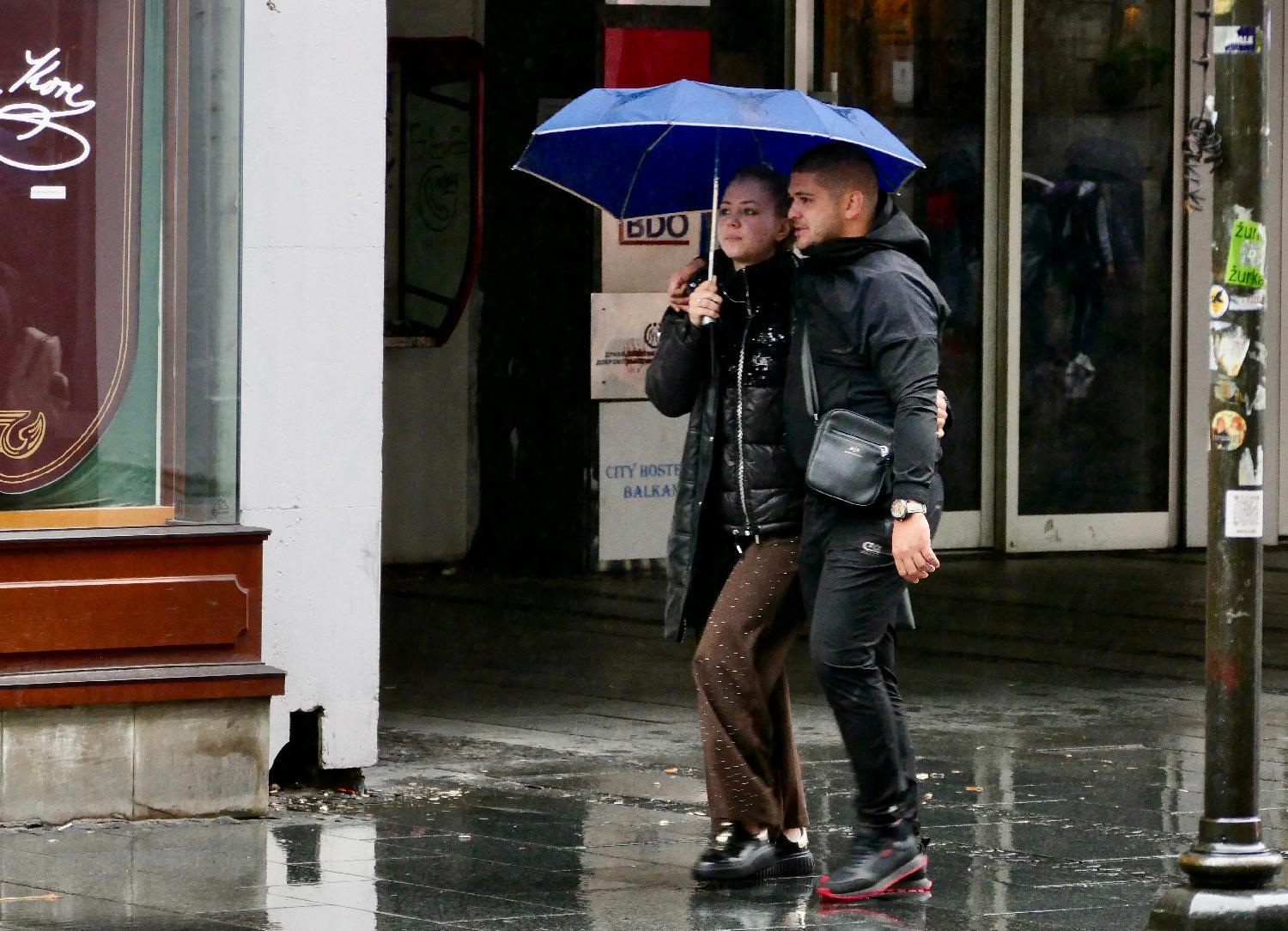 Mesto: BeogradDatum: 2026-05-17 13:33:27.0Dogadjaj: DRUŠTVO - kišni prolećni dan u BeograduFotoreporter: Ognjen StevanovićIzvor: FoNet