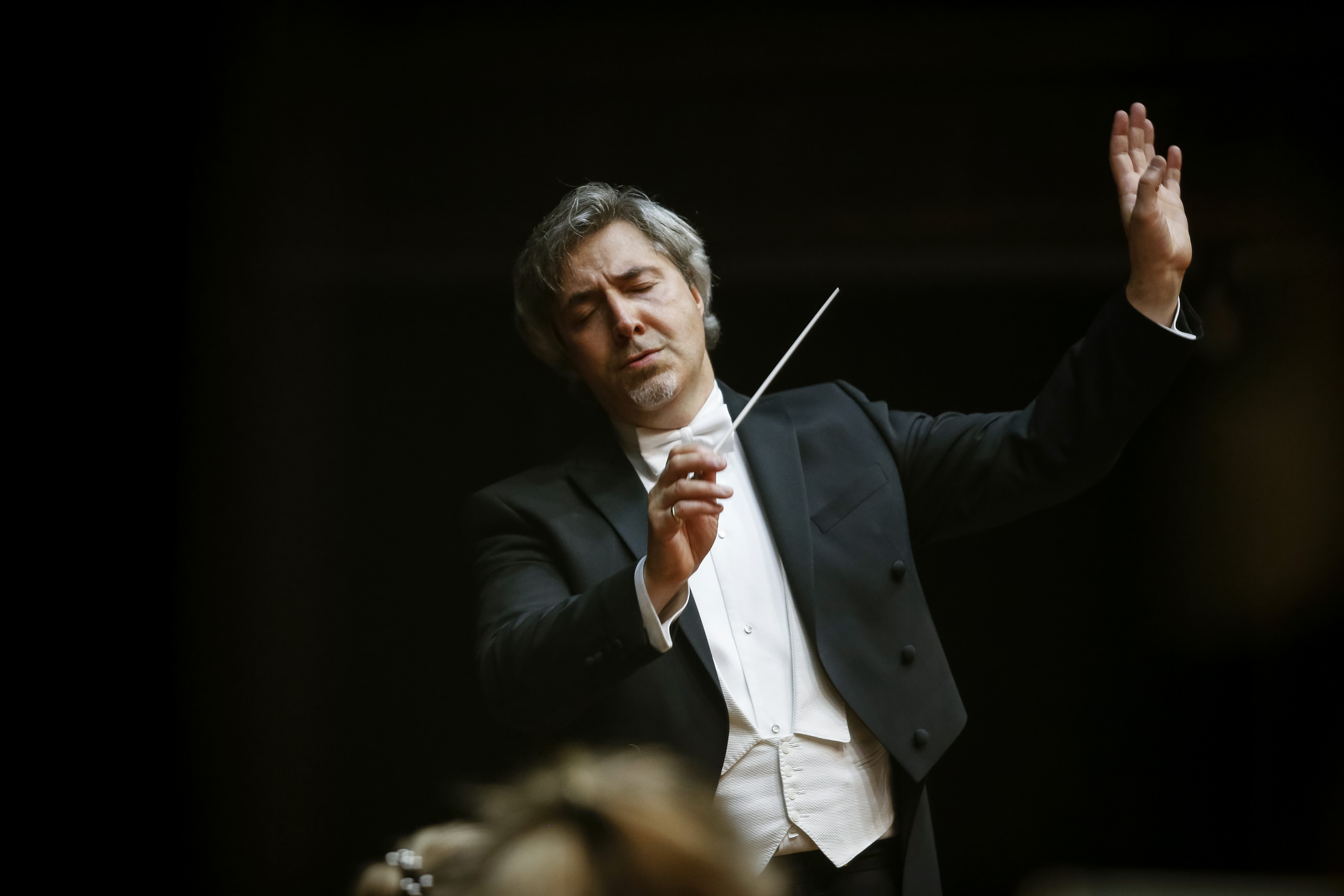 31.05.2019. MrakobesDanijel Rajskin, dirigentTatjana Mazurenko, violaD. Sostakovic: Ledi Magbet Mcenskog okruga, svita A. Snitke: Koncert za violu i orkestarP. I. Cajkovski: Simfonija br. 4 Beograd, 31.05.2019.foto Marko Djokovic/BEOGRADSKA FILHARMONIJA