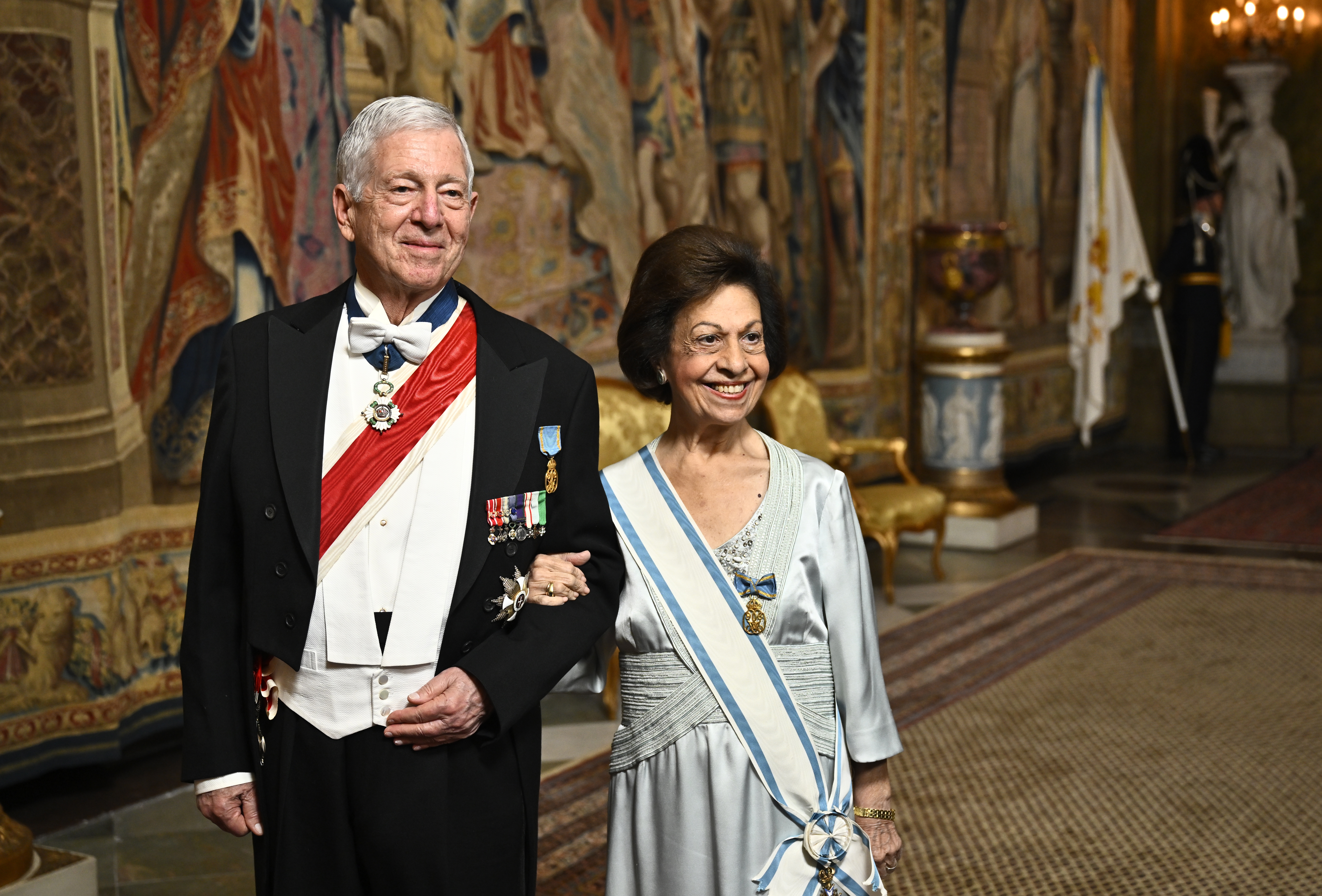Prestolonaslednik Aleksandar Karađorđević i princeza Katarina 13942433.jpg