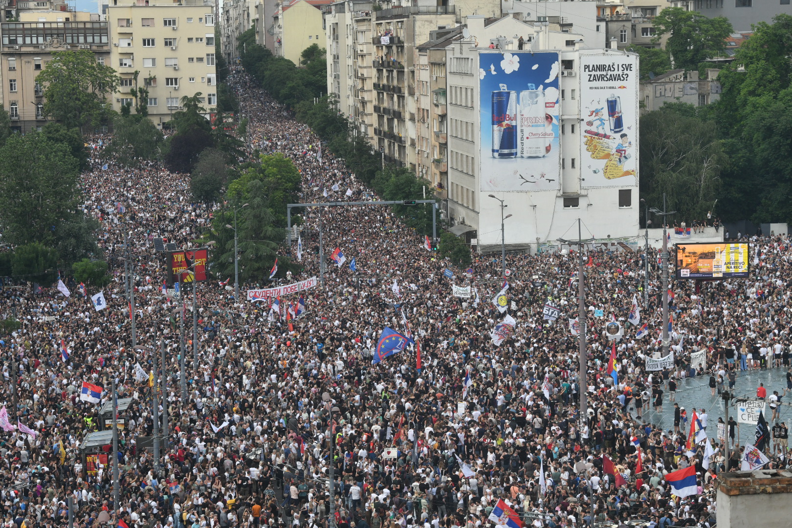 Slavija totali  Protest Ti i ja, Slavija, jer studenti pobeđuju Foto:Vladislav Mitić/Nova.rs