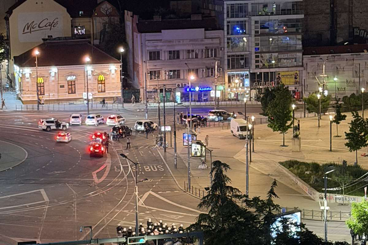 slavija policija kola