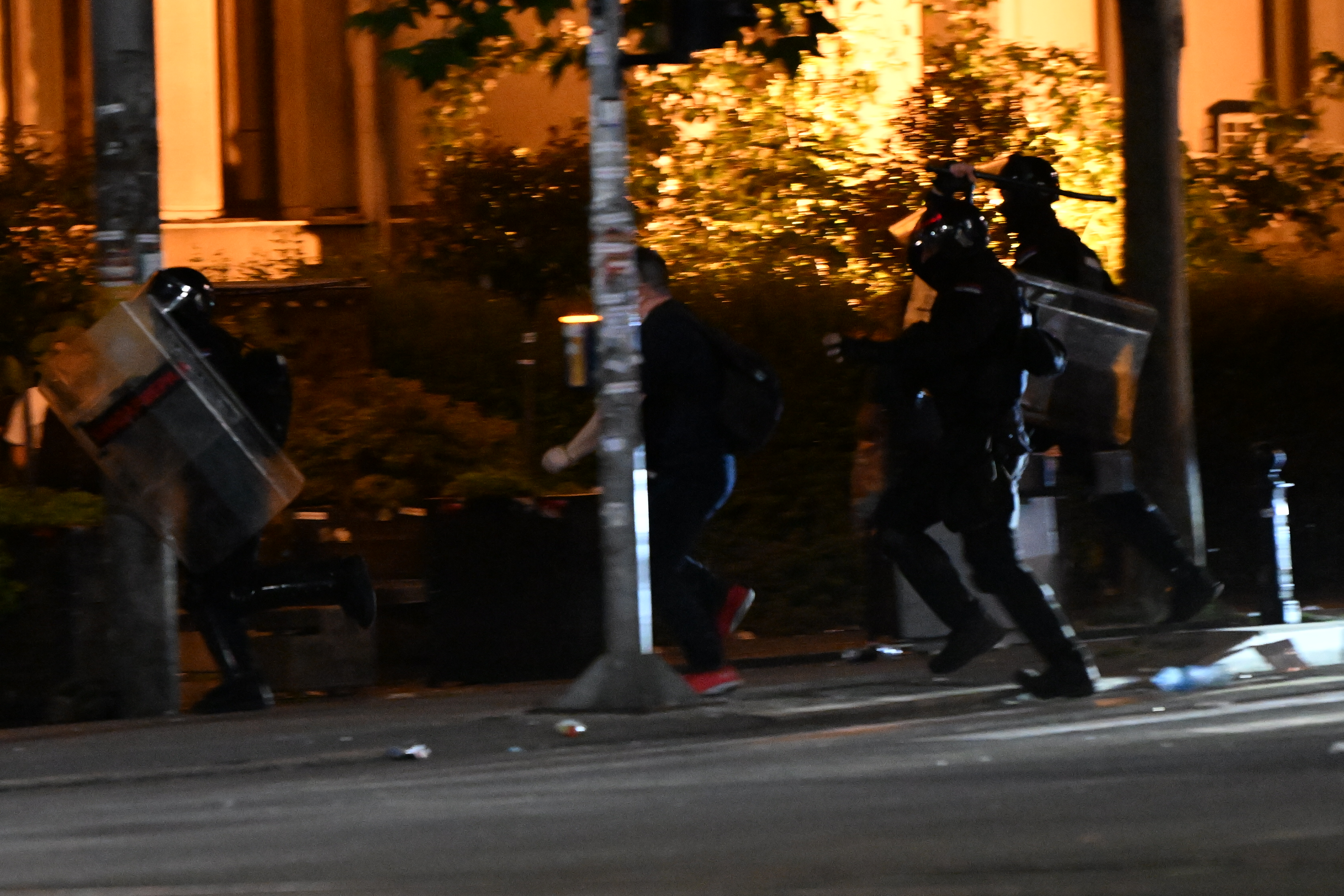 pravni fakultet policija privođenje hitna pomoć