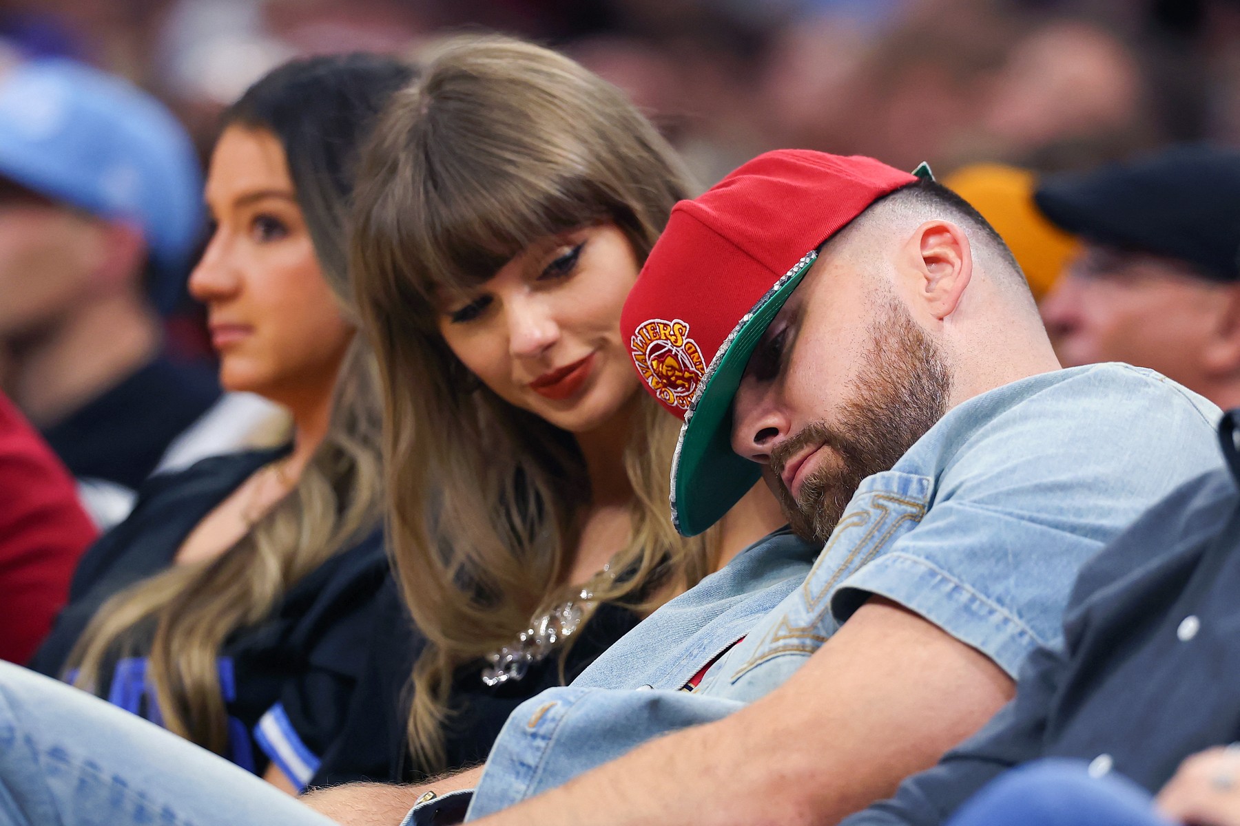 Tejlor Svift Trevis Kelsi Taylor Swift profimedia-1104867901.jpg