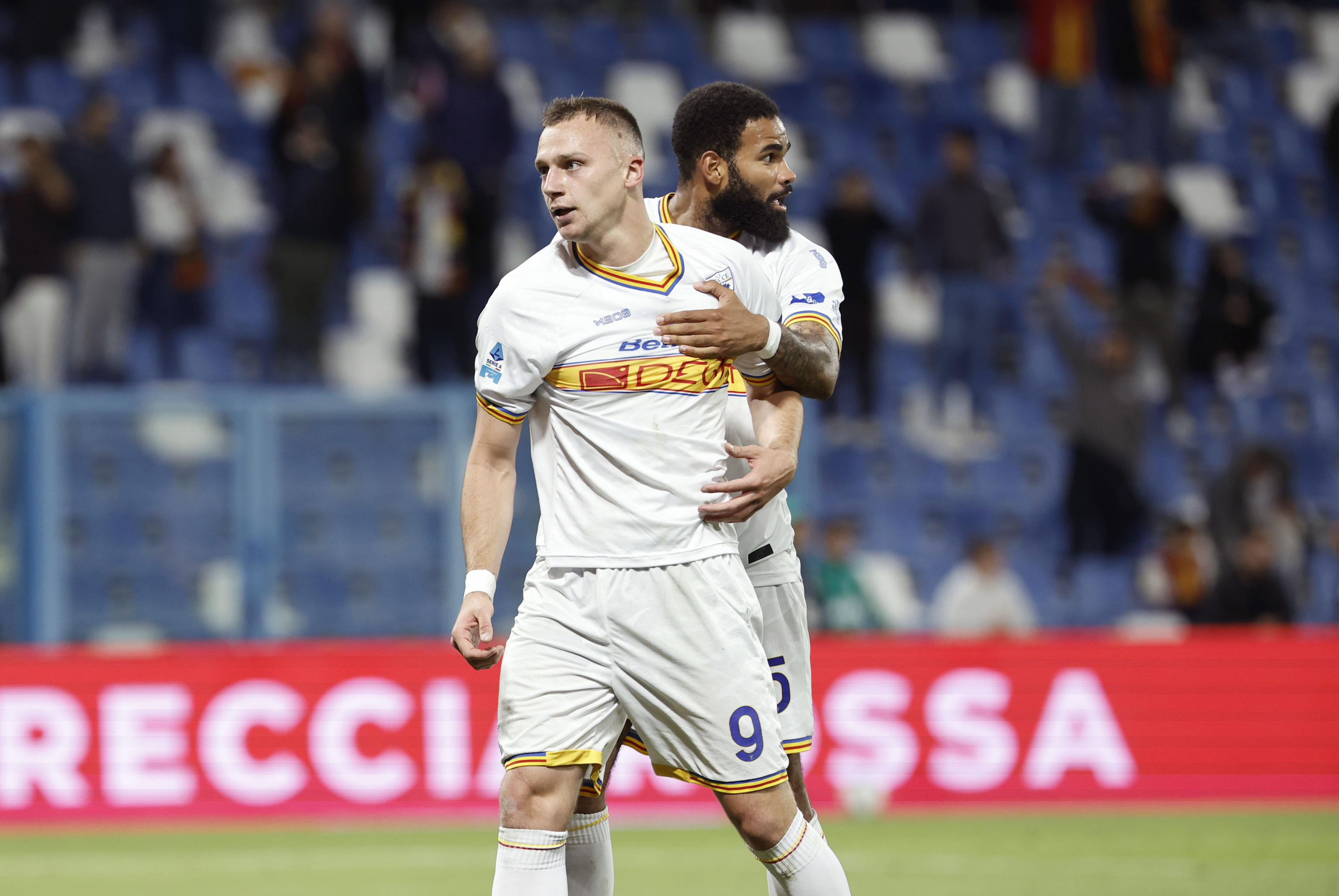 Lecce's  Nikola Stulic
