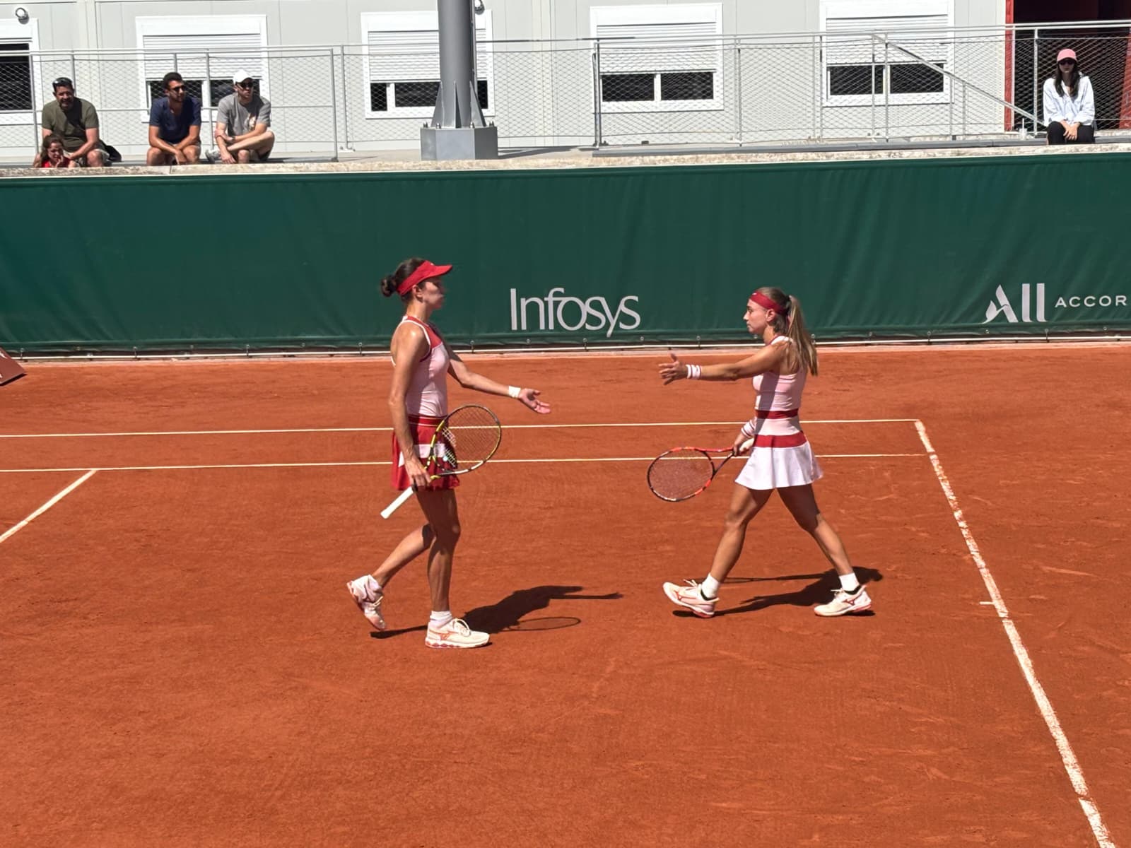 Aleksandra Krunić i Ana Danilina na Rolan Garosu 2026.