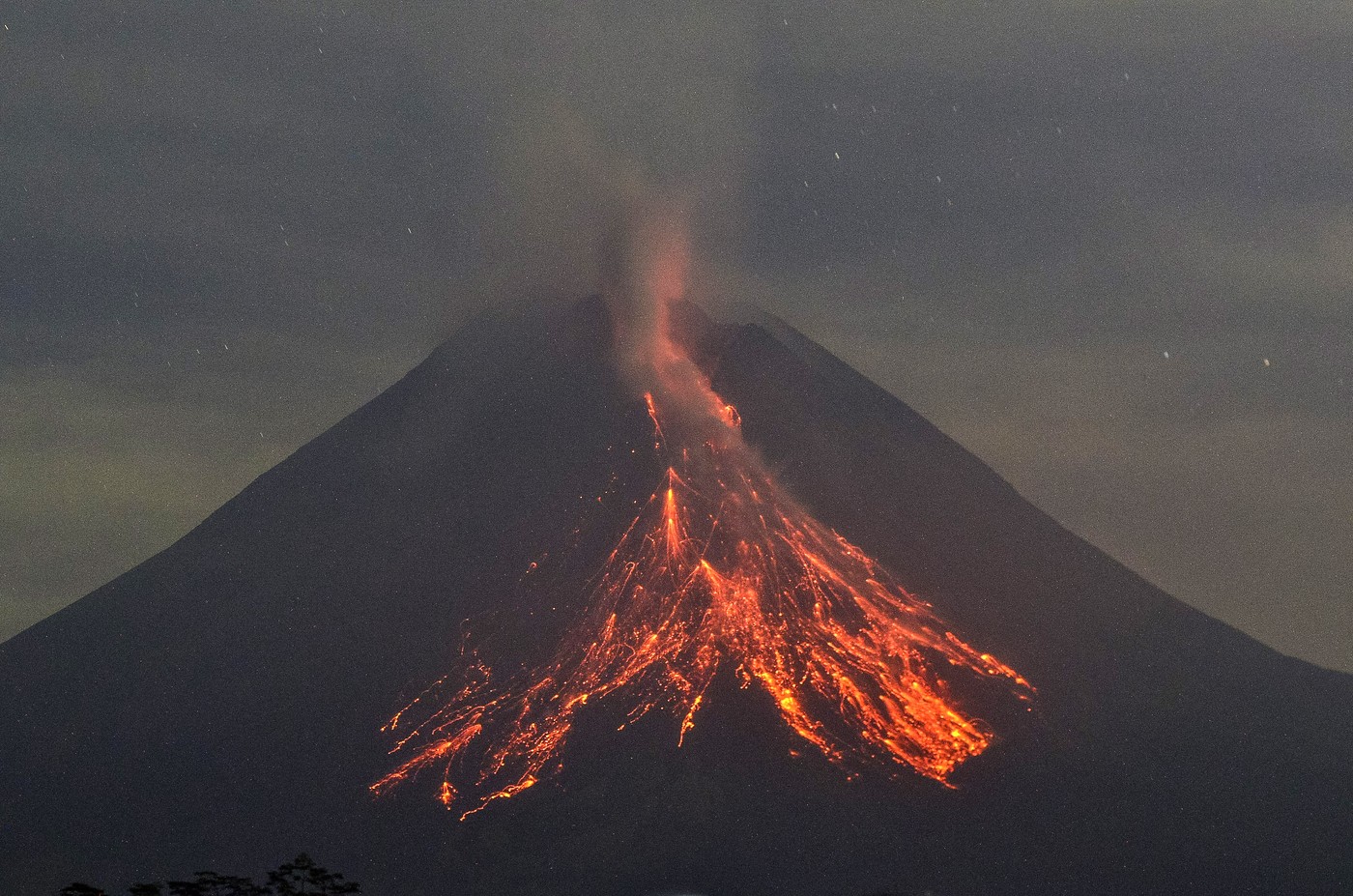 Erupcija vulkana u Indoneziji profimedia-1097311755