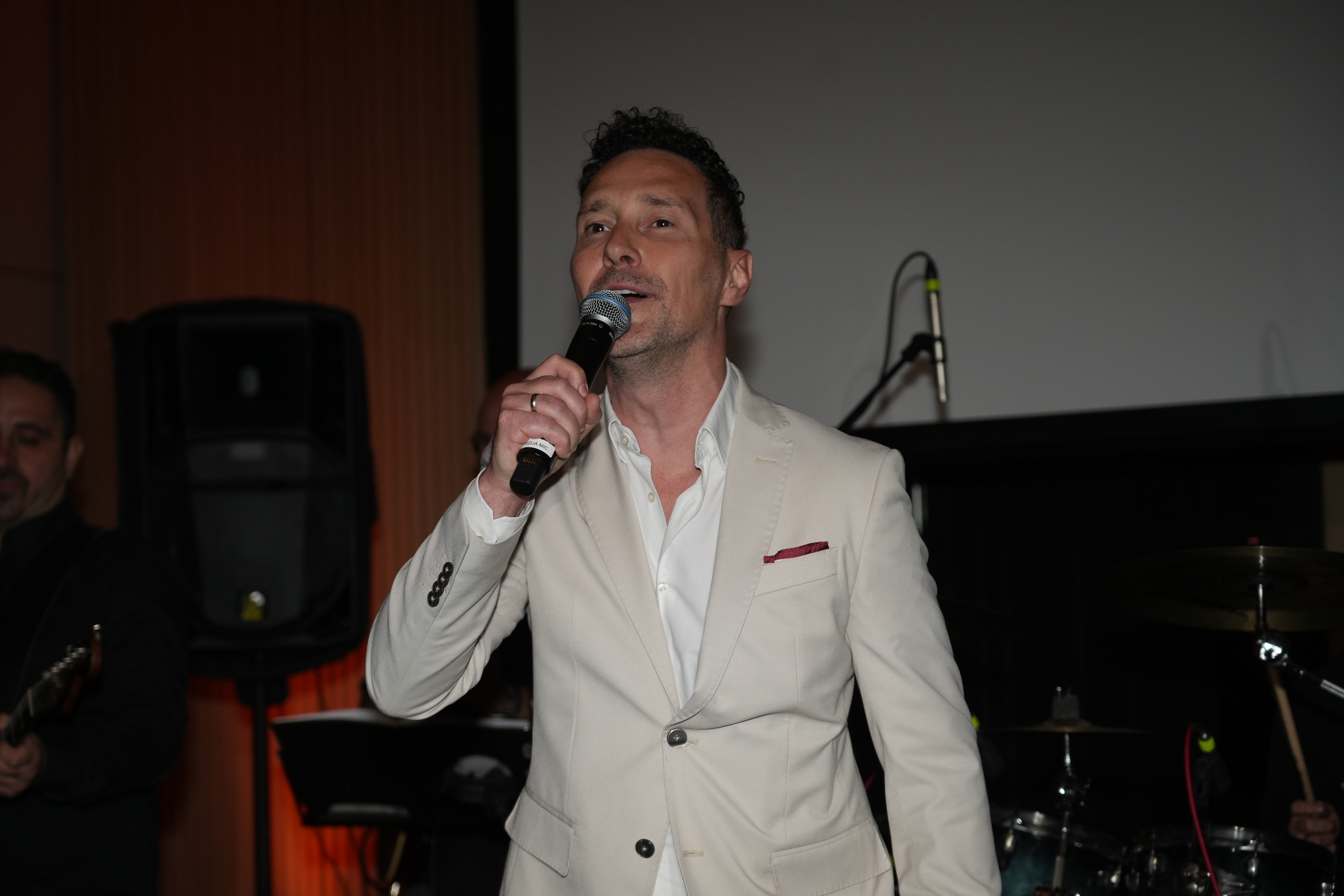 Promocija prvog albuma Nenada Jovanovica Blizanca pod simbolicnim nazivom “Na ovaj dan" odrzana je u hotelu Hilton. Photo: Antonio Ahel/ATAImages