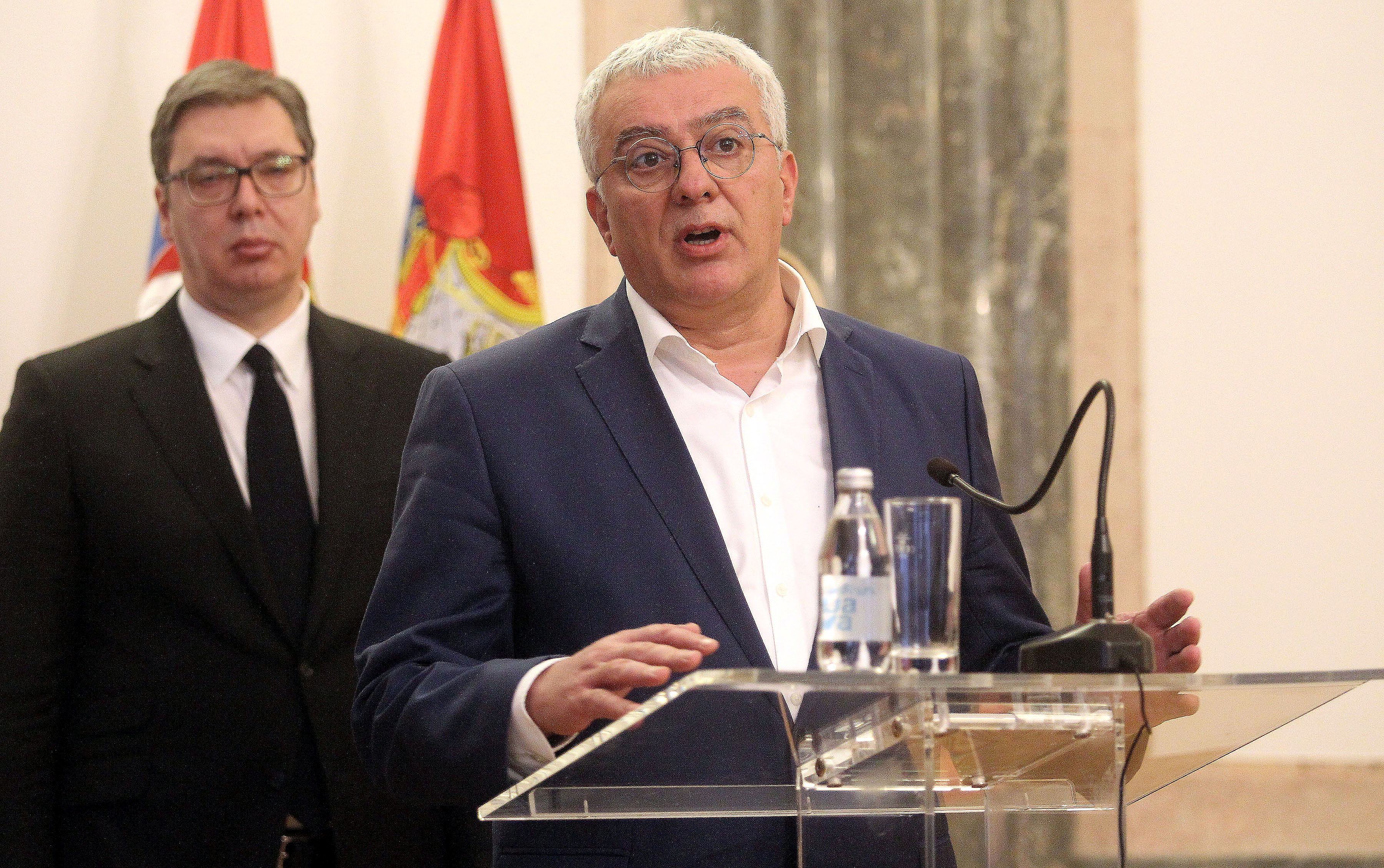 Aleksandar Vučić Andrija Mandić vucic_srbi_150220200027.jpg