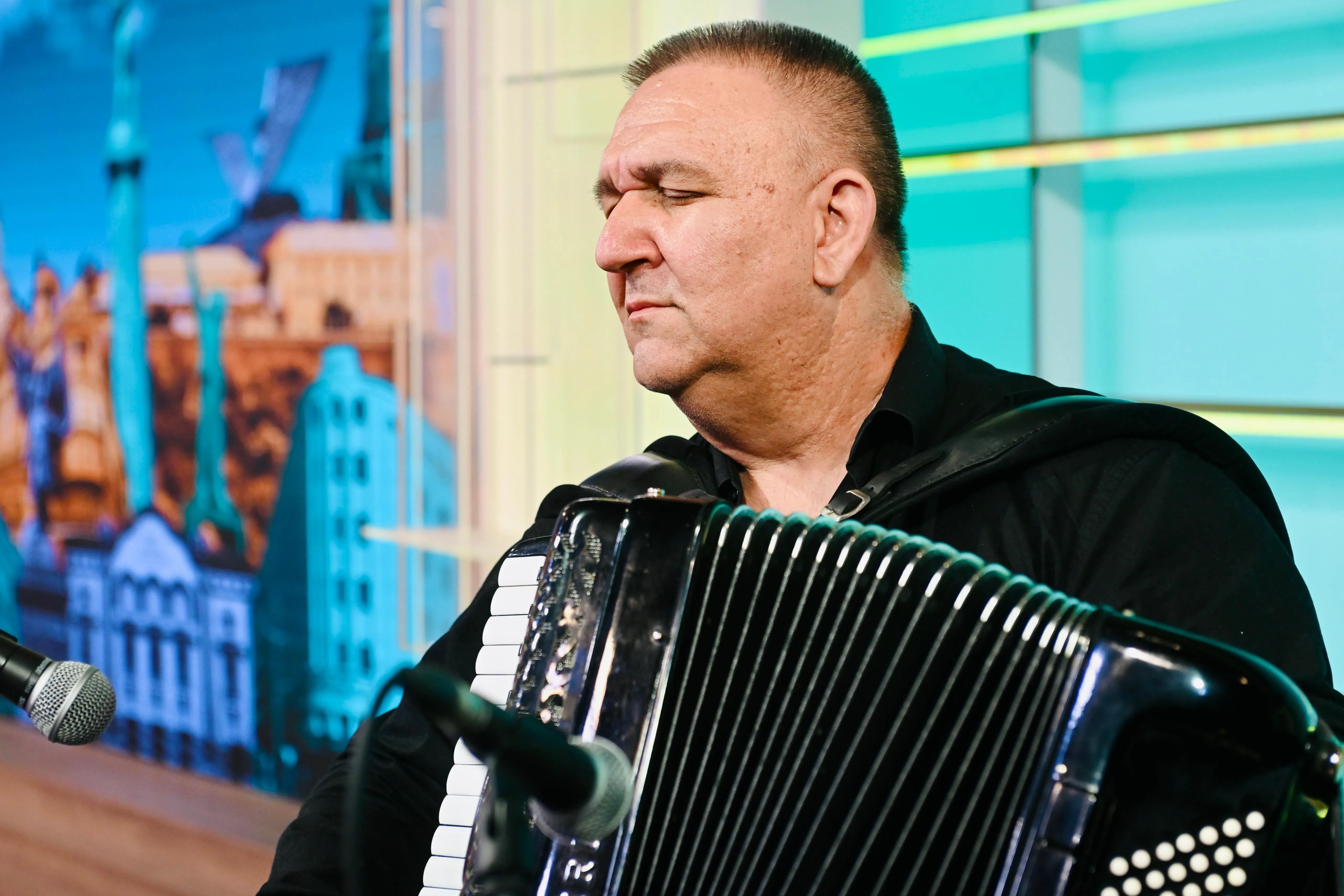 Dragan Kovačević Struja pripremio poklon za publiku pred jubilej u Loznici (VIDEO)