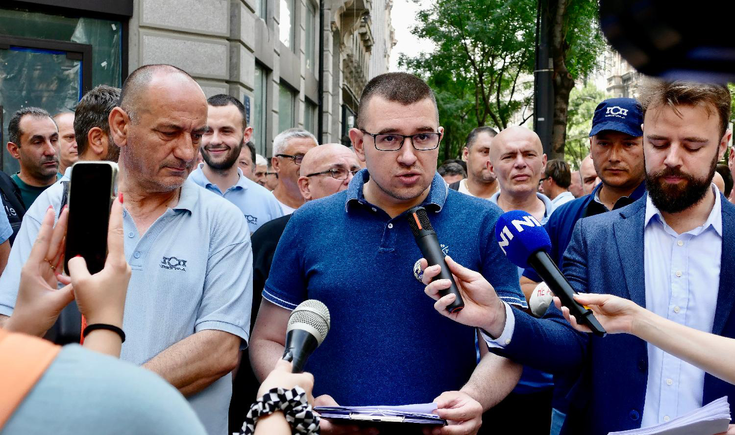 Radnici GSP u protestnoj šetnji