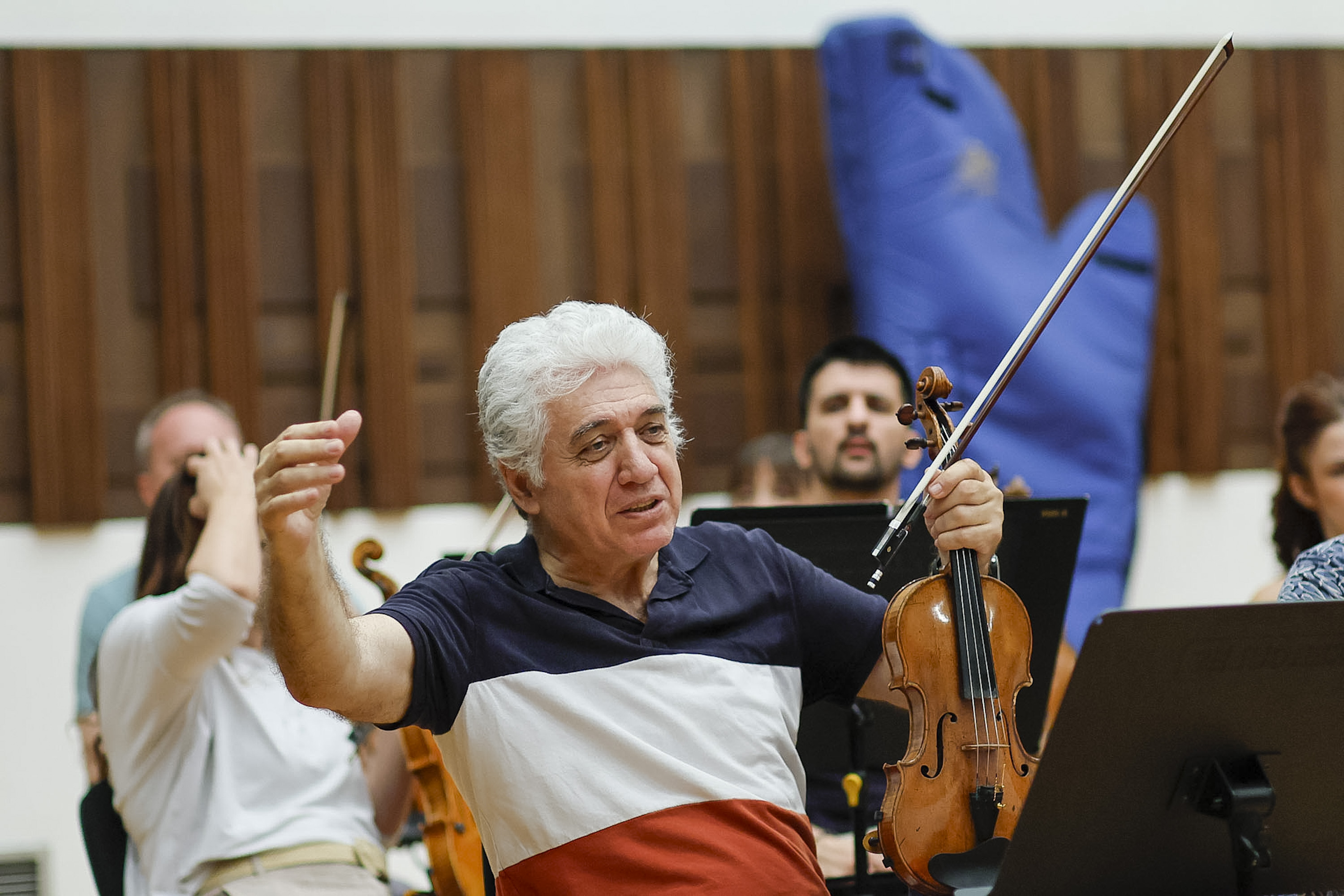 Sreten Krstić, Beogradska filharmonija, sreten krstic u bgf foto M.Djokovic.JPG,