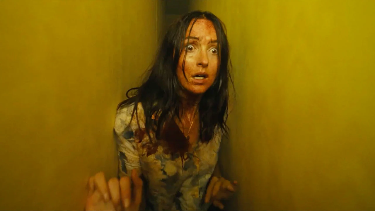Horor nove generacije: Kritika filma "Backrooms"