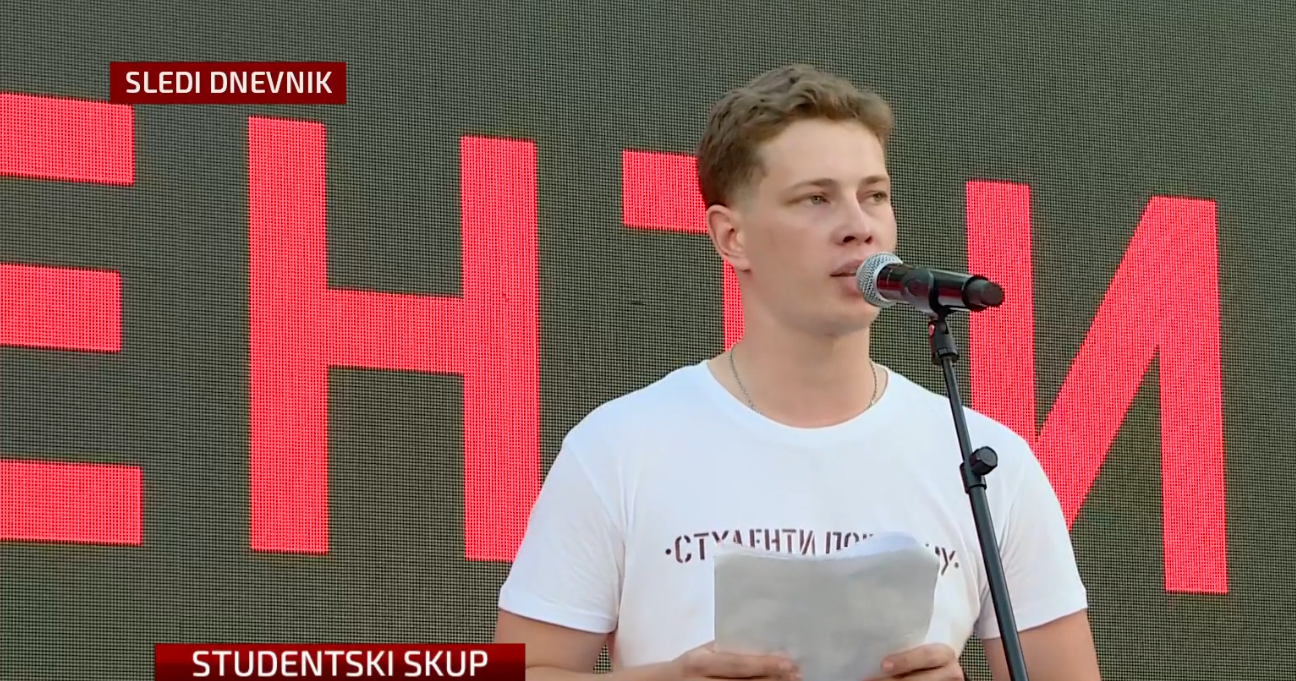 Student Lazar Dejanović na protestu u Kraljevu Screenshot 2026-06-28 195836.png