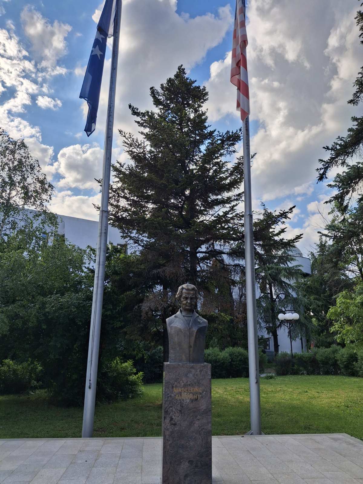 priština jelena koprivica
