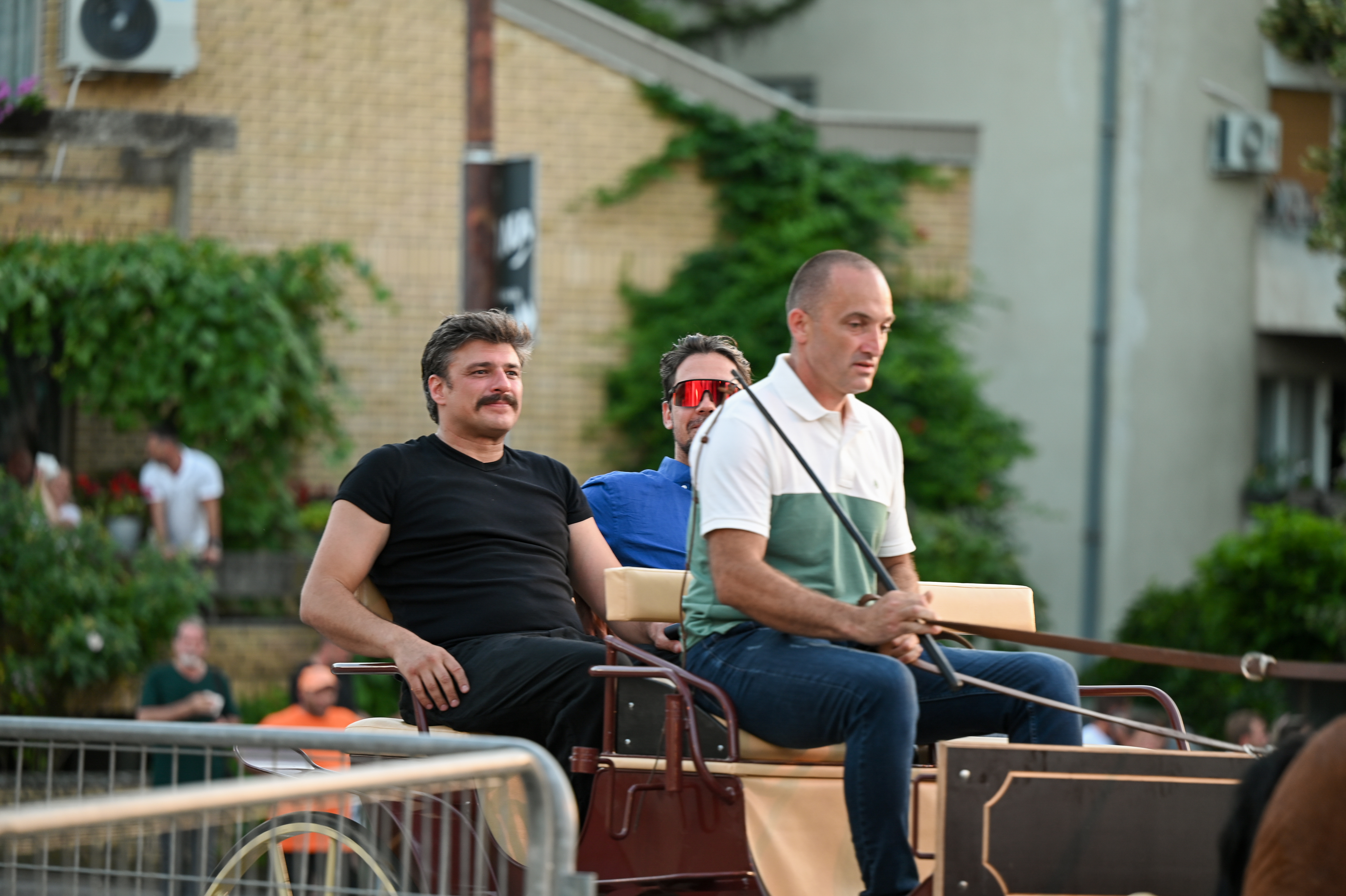 Sopot filmski festival,  Pedeset četvrti Filmski festival u Sopotu pod sloganom Sunce je novo svaki