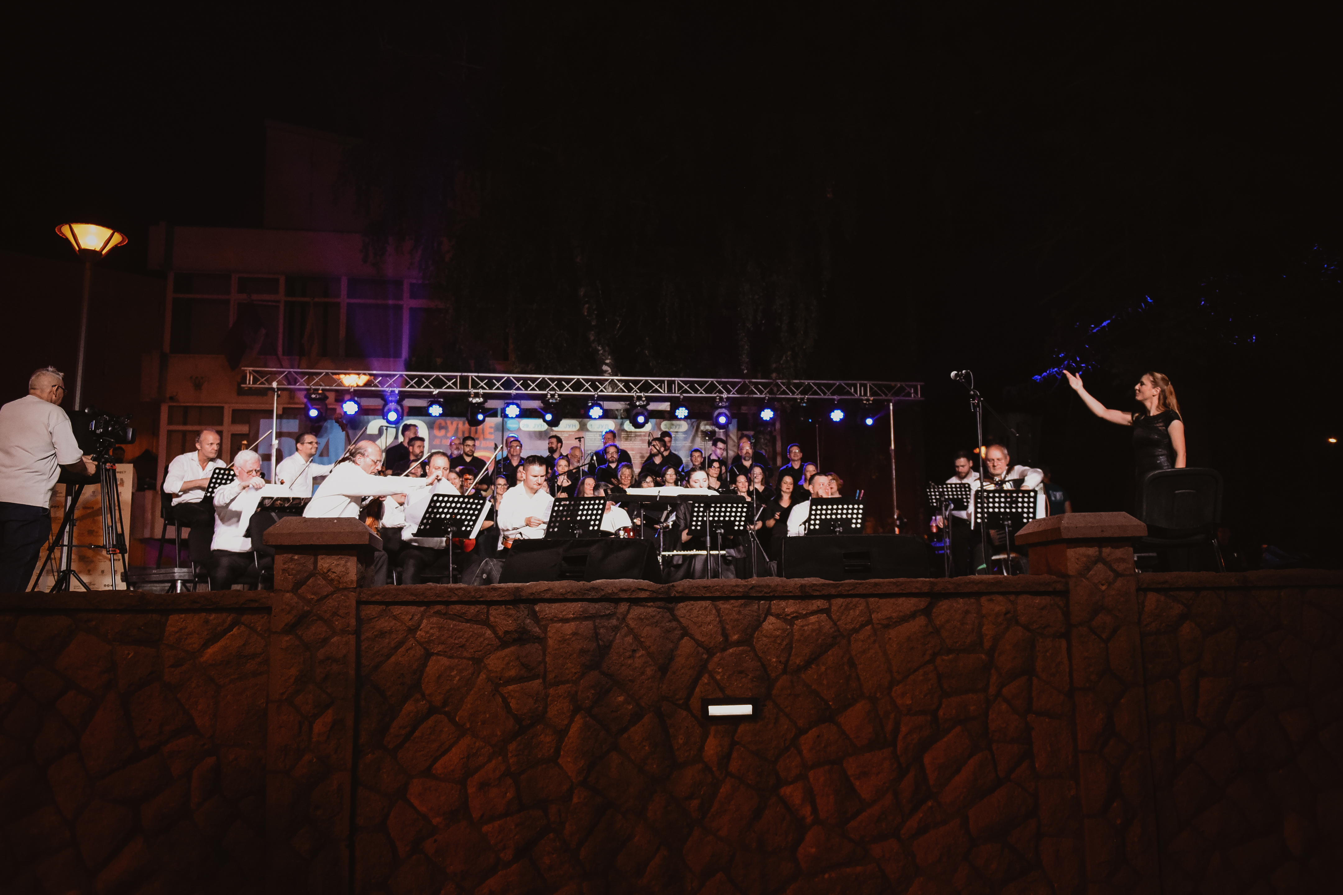 Sopot filmski festival,  Pedeset četvrti Filmski festival u Sopotu pod sloganom Sunce je novo svaki