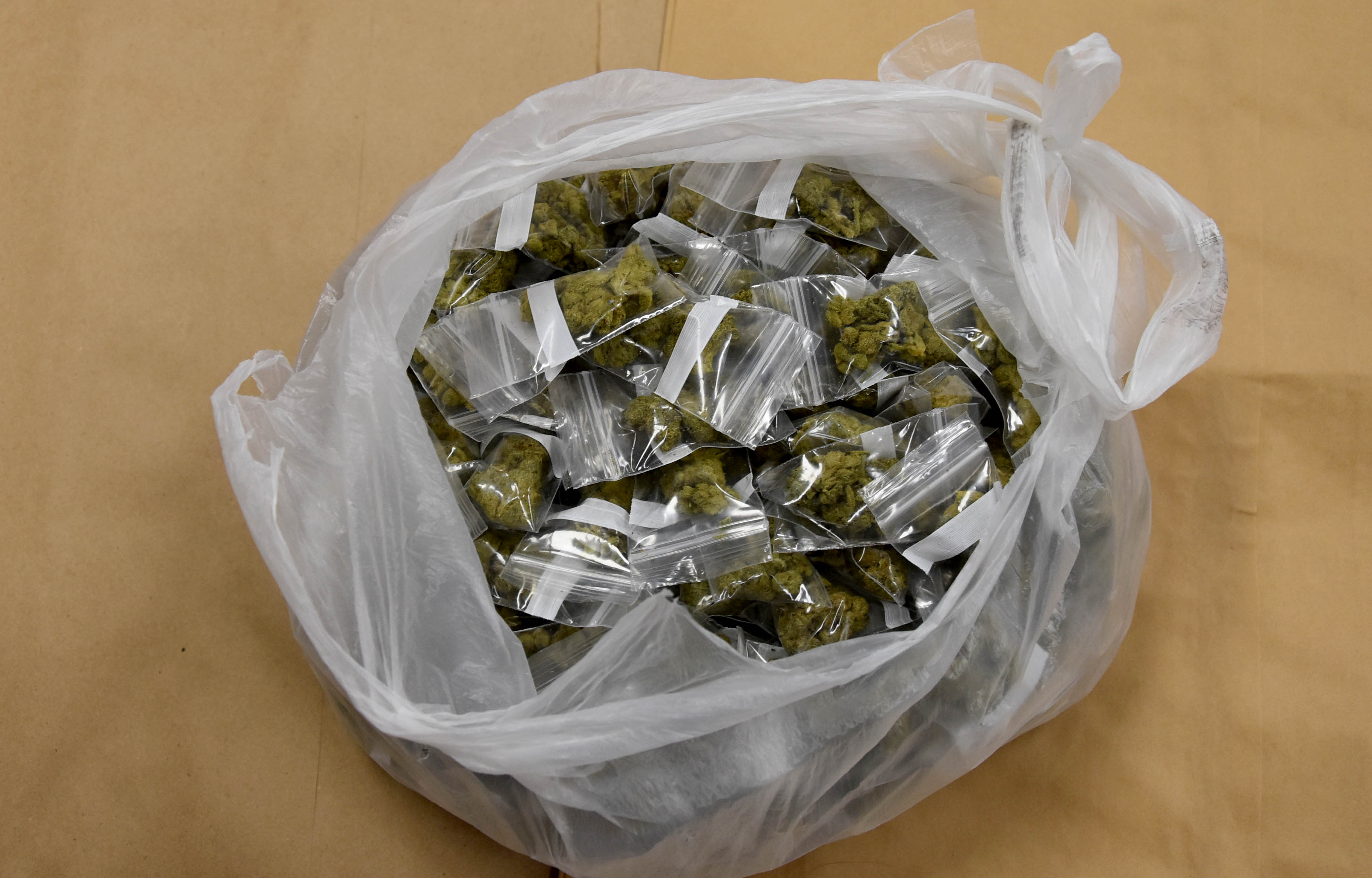 Niš, droga, marihuana, trava, zaplena