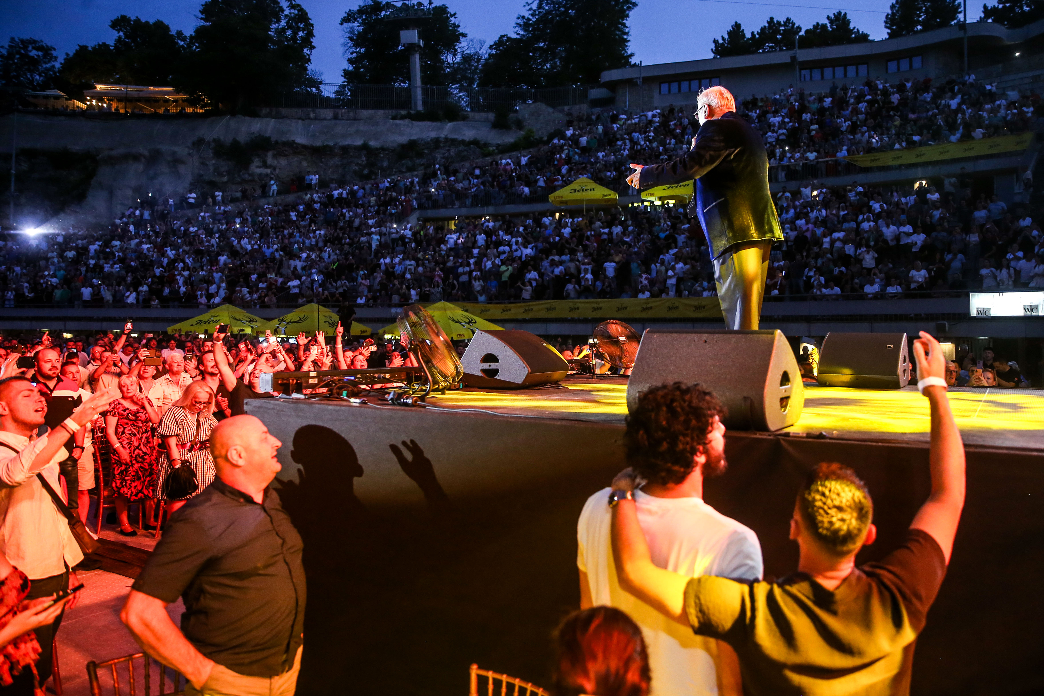 Posle vise od pet decenija uspesne karijere, Milance Radosavljevic odrzao je svoj prvi veliki solisticki koncert na stadionu Tasmajdan. Photo: F.S./ATAImages