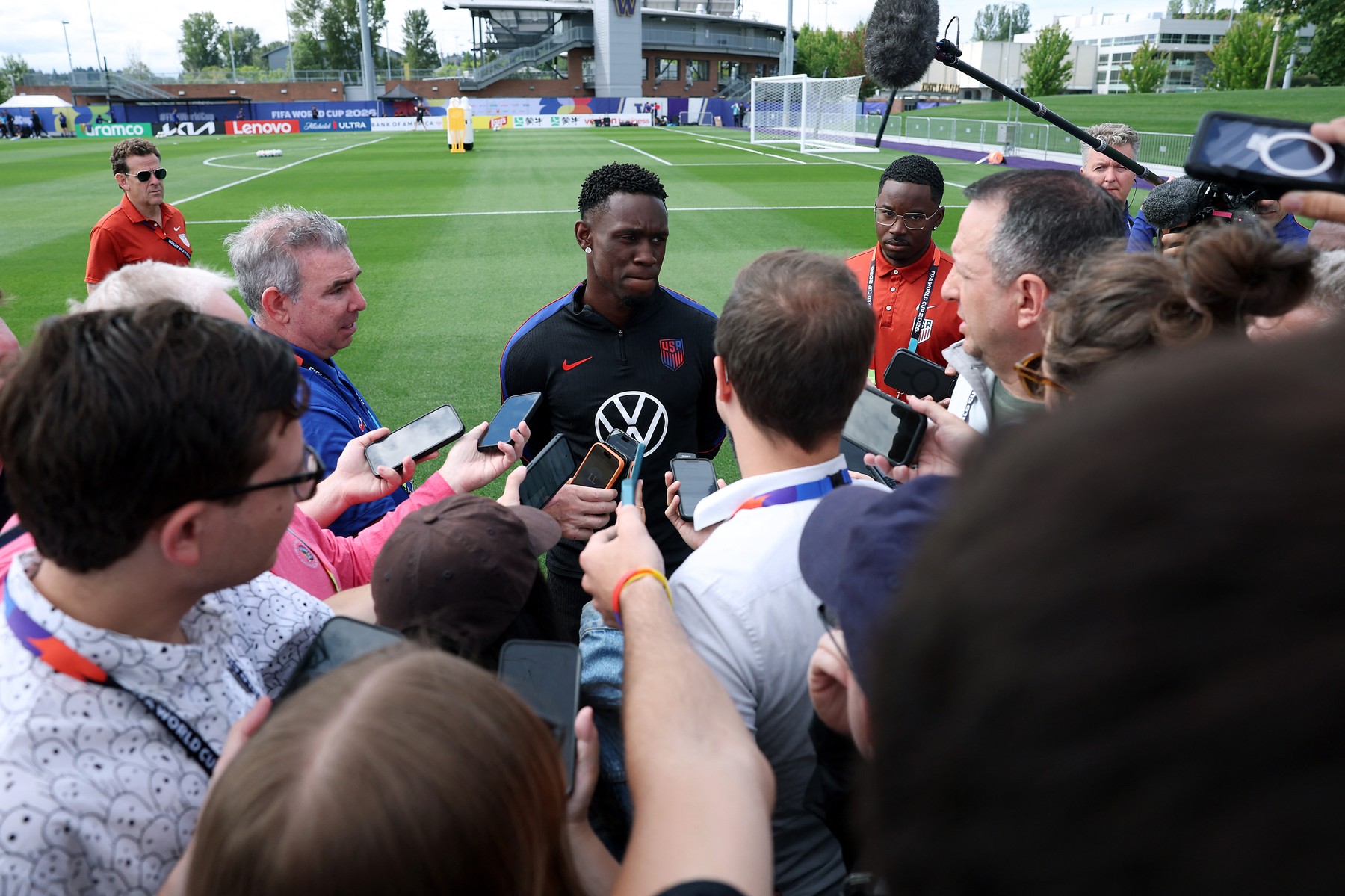 SEATTLE, WASHINGTON - JULY 03: Folarin Balogun of the United States talk