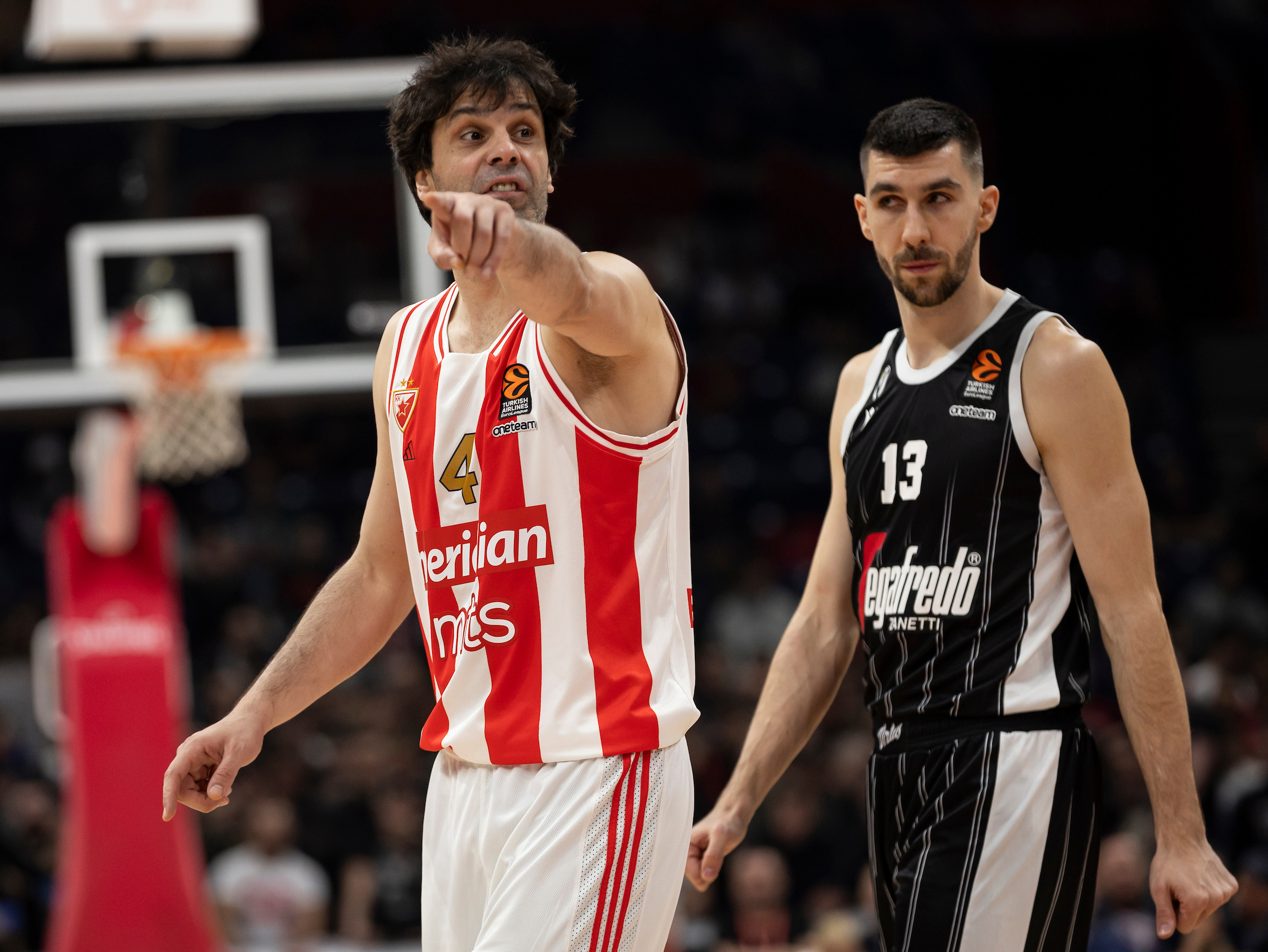 Milos Teodosic, #4 of Crvena Zvezda Meridianbet Belgrade and O