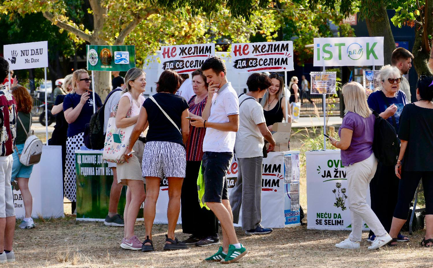 Mesto: BeogradDatum: Sun Aug 23 18:04:31 CEST 2026Dogadjaj:  POLITIKA - Protest "Eko buna" u parku Ušće, na koji su pozvali beogradski zborovi i studenti. Fotoreporter: Ognjen StevanovićIzvor: FoNet