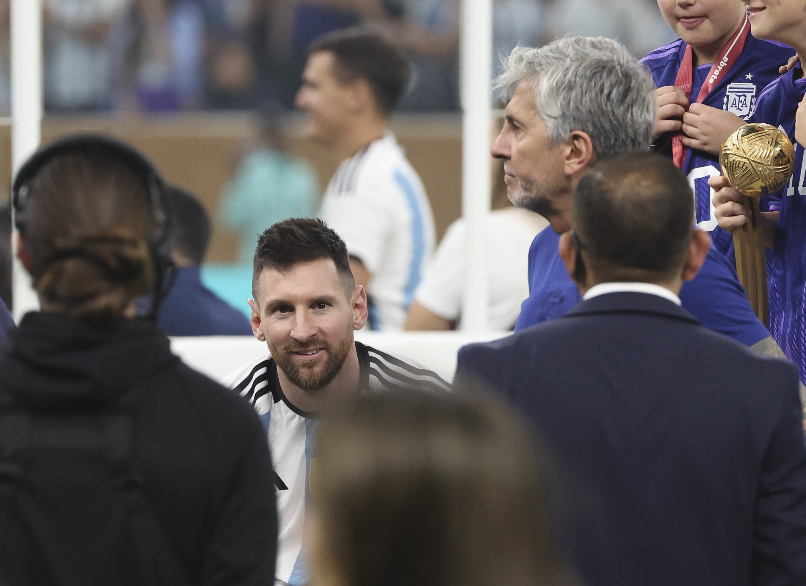 Lionel Messi of Argentina with his father Jorge Messi following the FIFA World Cup 2022