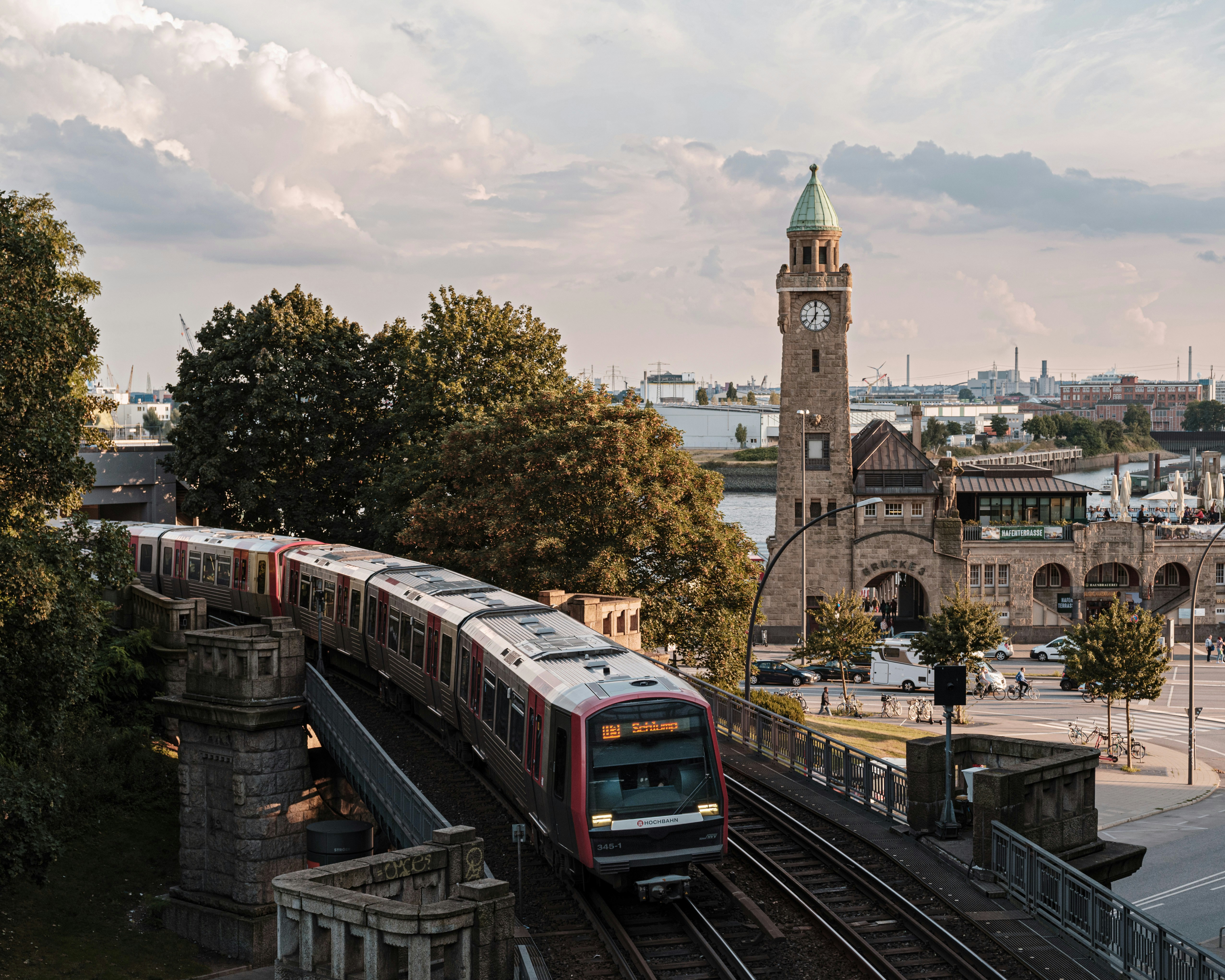 alexander-bagno-z3AZoQAIkao-unsplash