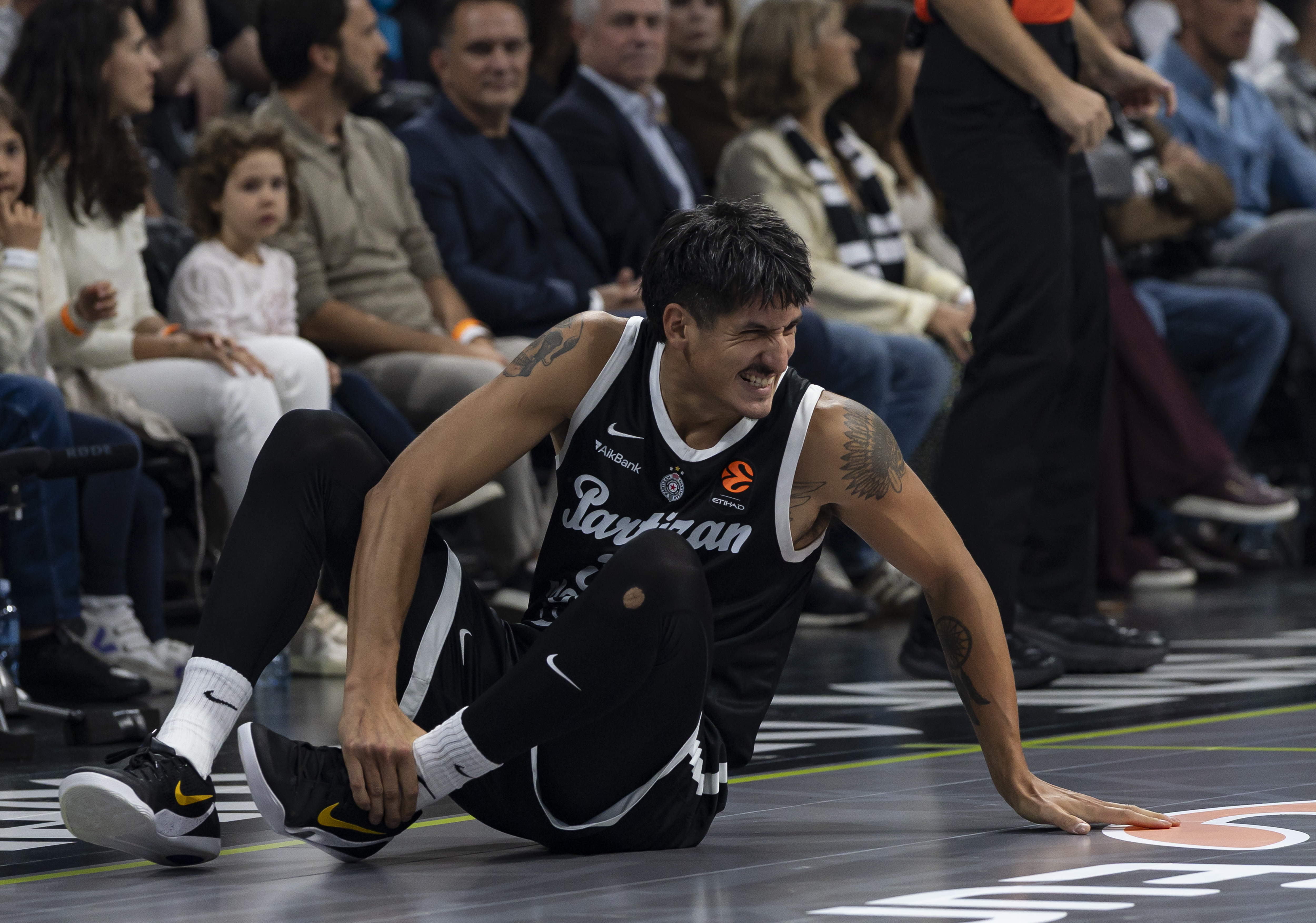 PARTIZAN-ARMANI_10