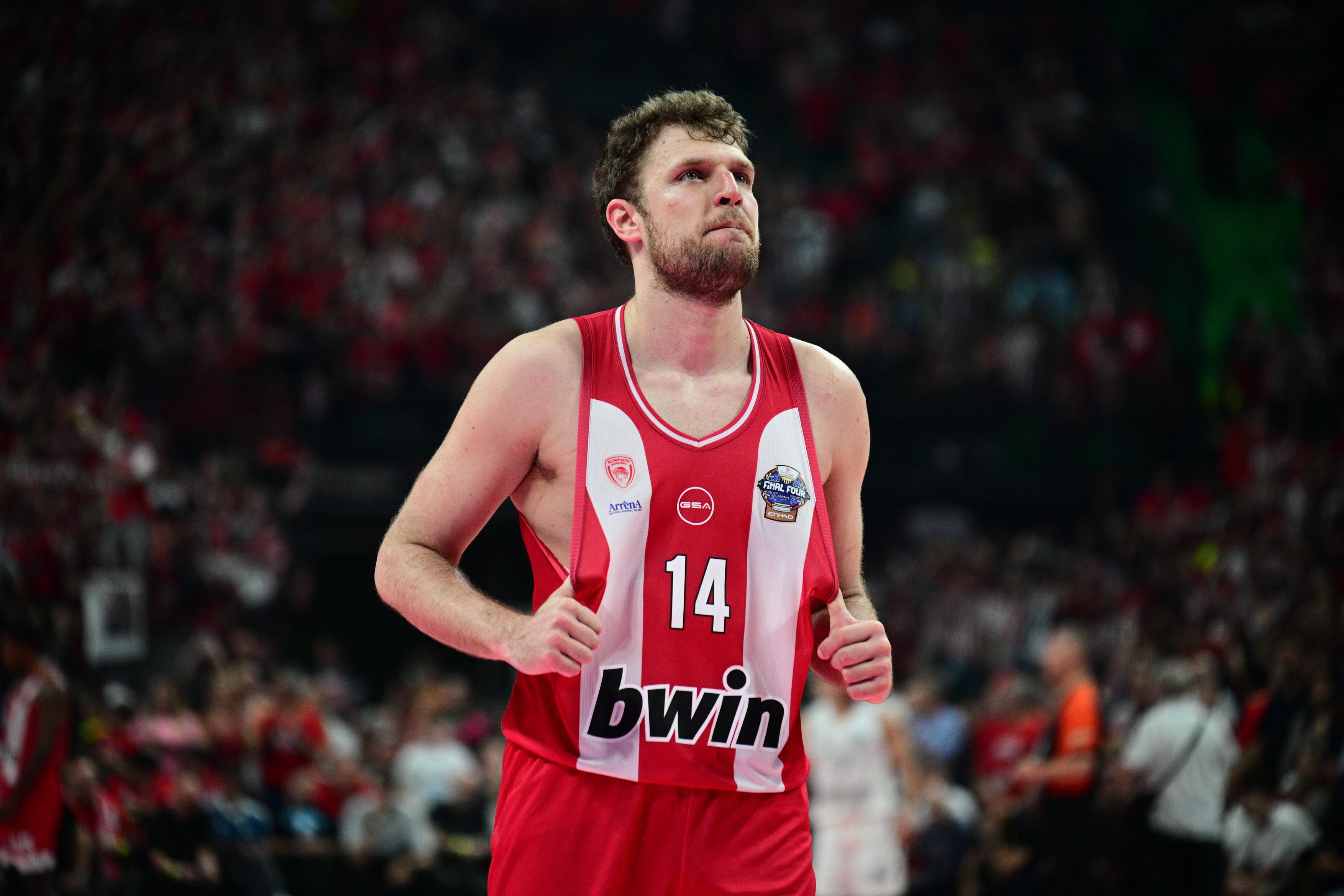 Olympiacos Piraeus v Real Madrid Sasha Vezenkov