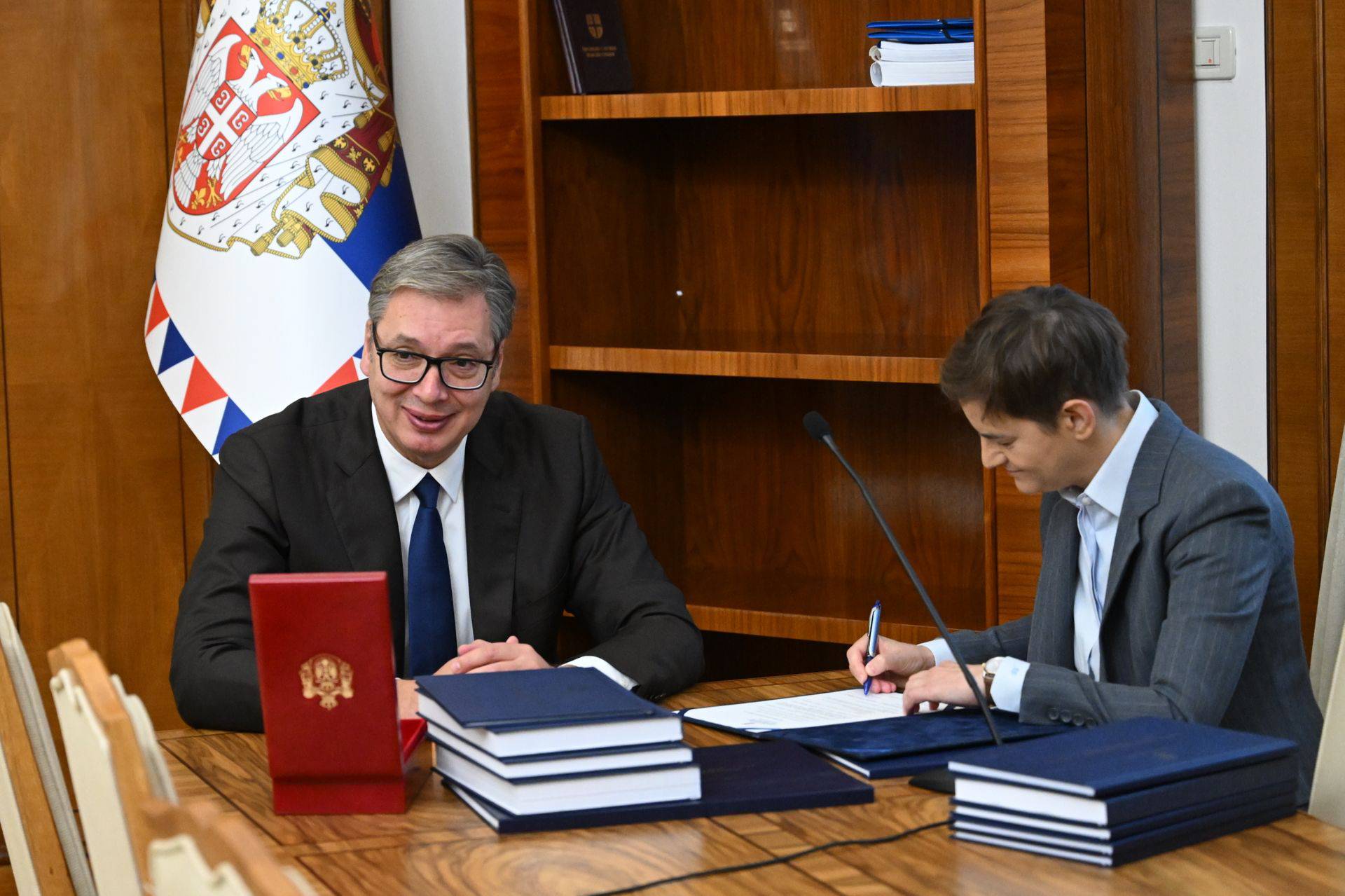 Aleksandar Vučič i Ana Brnabić primopredaja dužnosti