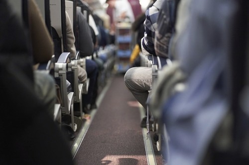 Putnici u avionu profimedia-1128330222