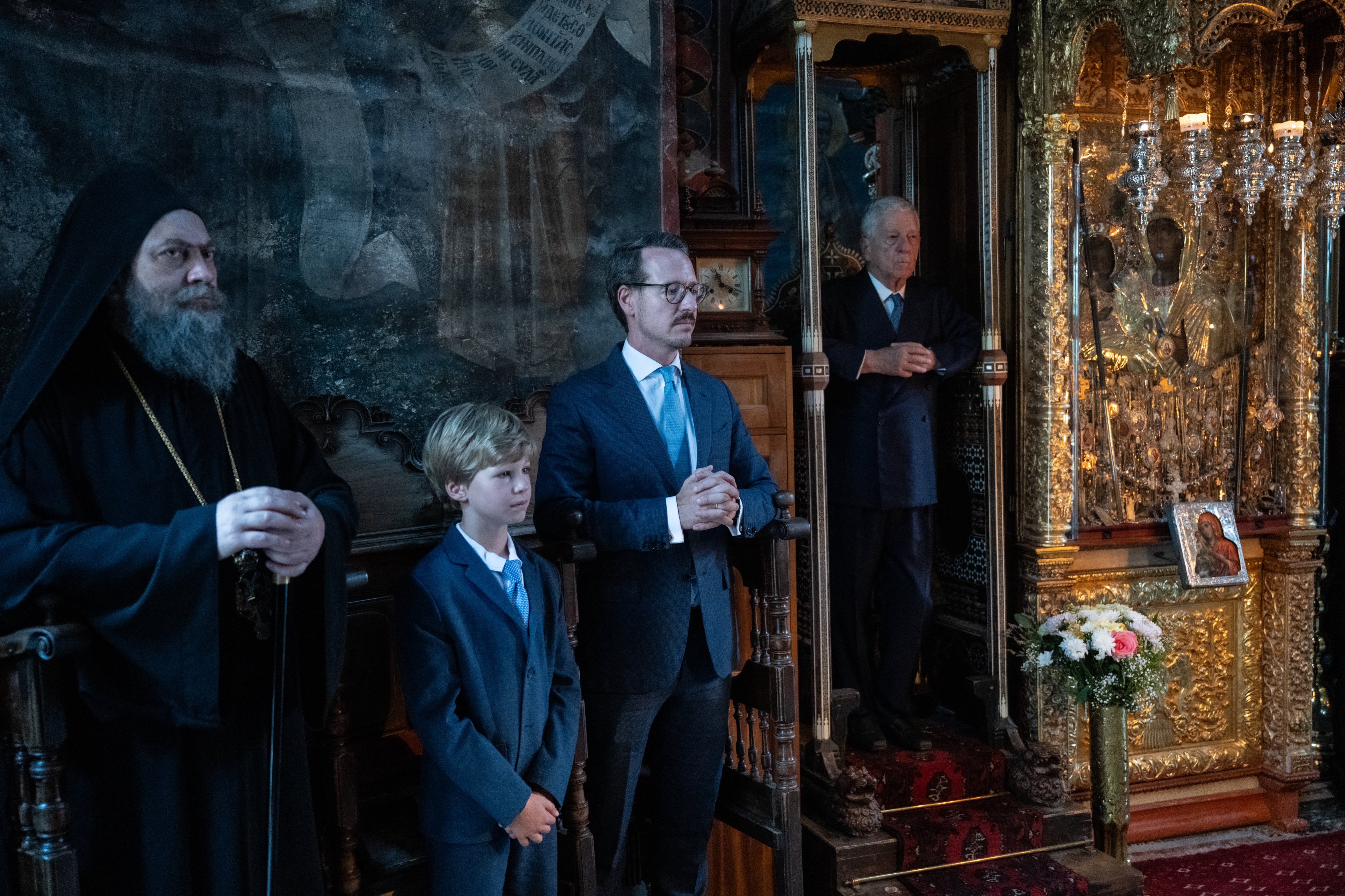 Foto Milutin Hilandarac 2.jpeg ISTORIJSKI TRENUTAK U HILANDARU! Tri generacije Karađorđevića zajedno na Svetoj Gori, iguman Metodije odlikovan Karađorđevom zvezdom