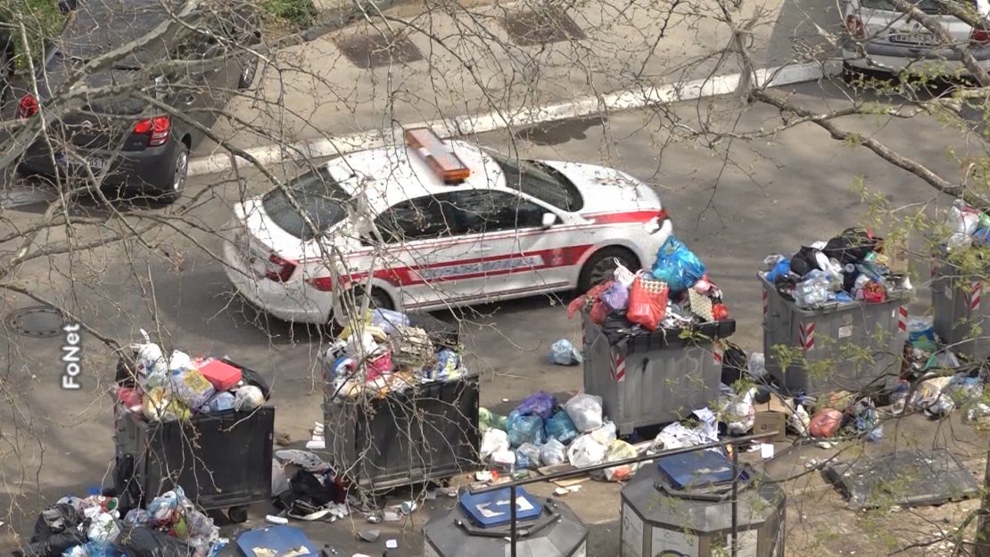 Da li neko kupi smeće pored Banjičke pijace