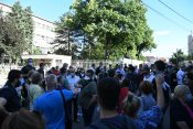 Protest ispred Centralnog zatvora povodom uhapšenih studenata