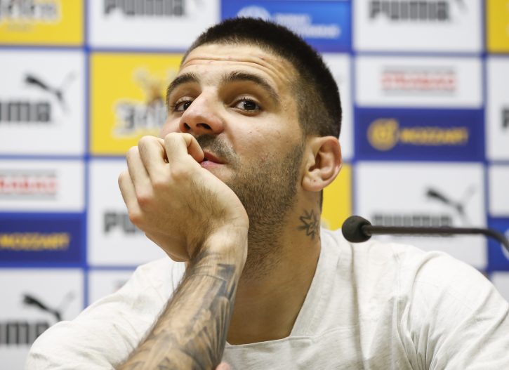 Aleksandar Mitrović i dalje nije siguran da li će igrati finale za Premijer ligu zbog povrede