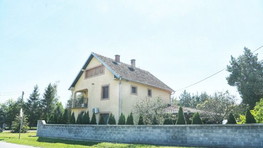 Nova.rs u Vrelu, posetili smo rodnu kuću Nemanje Matića, sprema se da bude kum