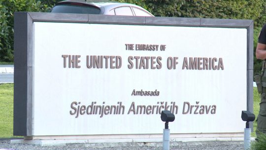 americka ambasada beograd