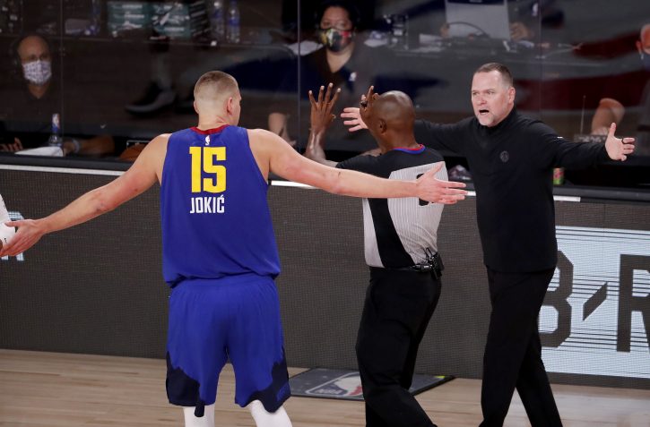 Jokić je zbog tri lične greške poluvreme završio na klupi, čak 32 slobodna bacanja za Lejkerse