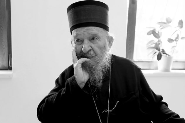vladika_artemije__203204__photo_E-Stock_