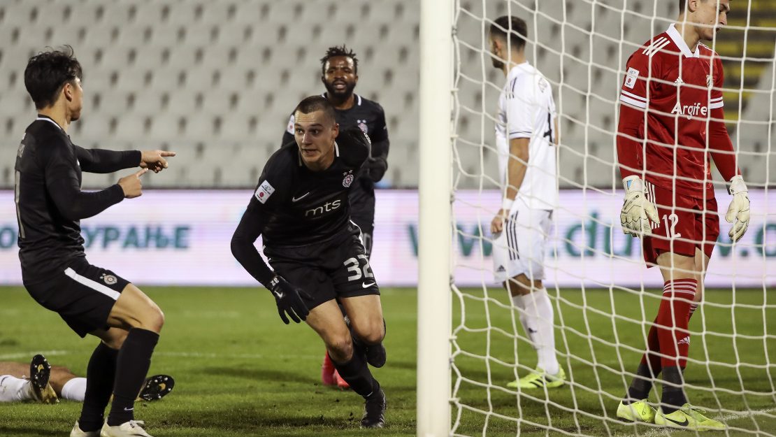 Partizan u poslednjim sekundama meča srušio Čukarički, Vojvodina