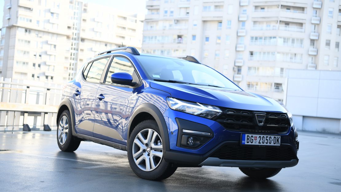 Dacia Sandero postaje električni automobil, a sada znamo i kada