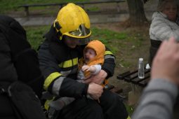 Požar, Novi Beograd, beba