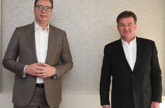 Aleksandar Vucic i Miroslav Lajcak