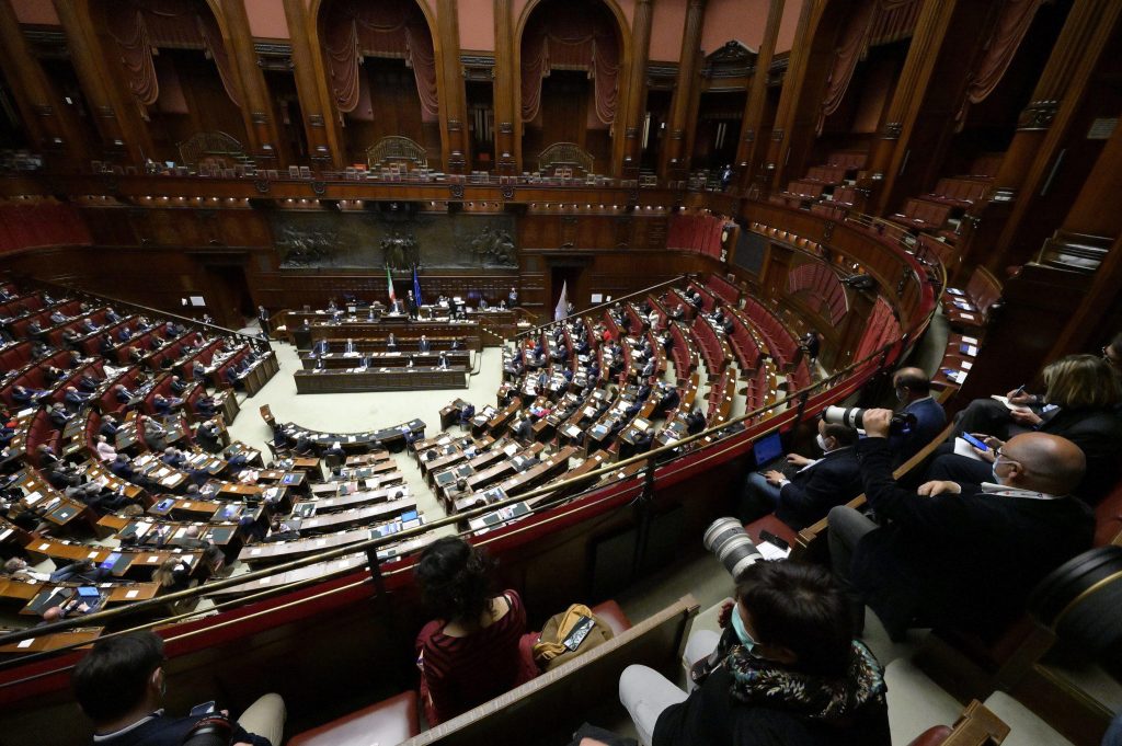 Italija parlament