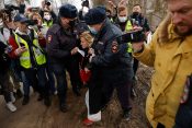 Aleksej Navaljni hapsenje pristalice