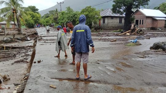 Indonezija poplave