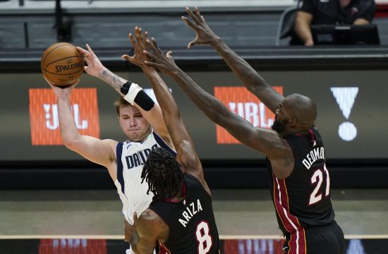 Luka Dončić Majami Hit