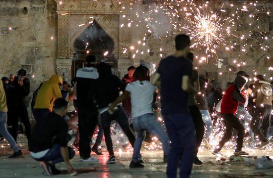 Jerusalim Palestina sukob policija neredi