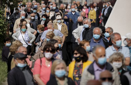 vakcinacija na Kosovu za starije od 65 godina