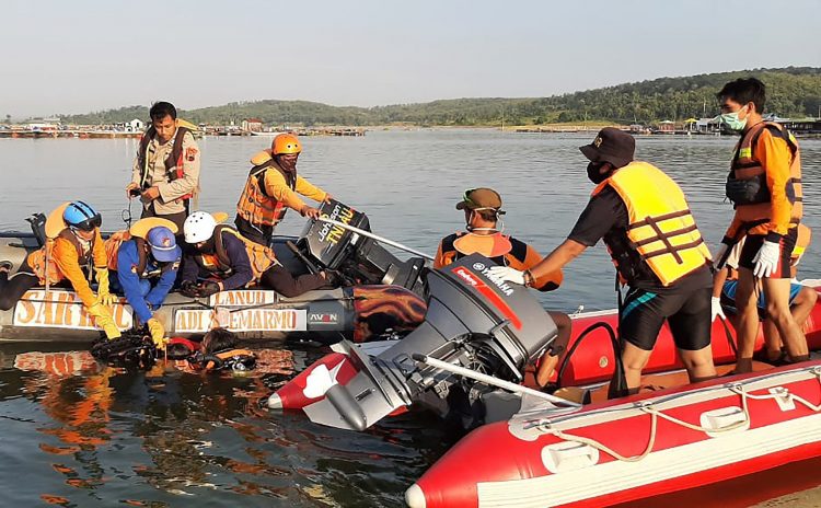 Indonezija nesreća čamac
